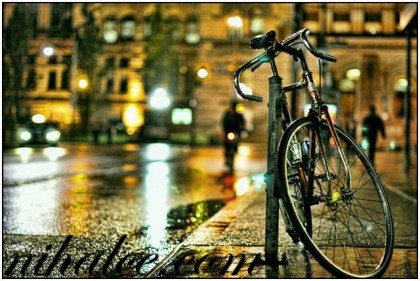 Yağmurda Bisiklete Binmek